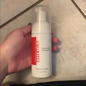 R+F Foaming Sunless Tan